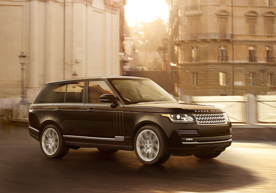 第一名：路虎揽胜(Range Rover)<br/>周转天数：9.3天<br/>年初迄今销量：5,965辆<br/>平均成交价：111,897美元