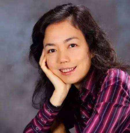 从洗衣妹到Google人工智能首席科学家，这个华裔女孩如何逆袭